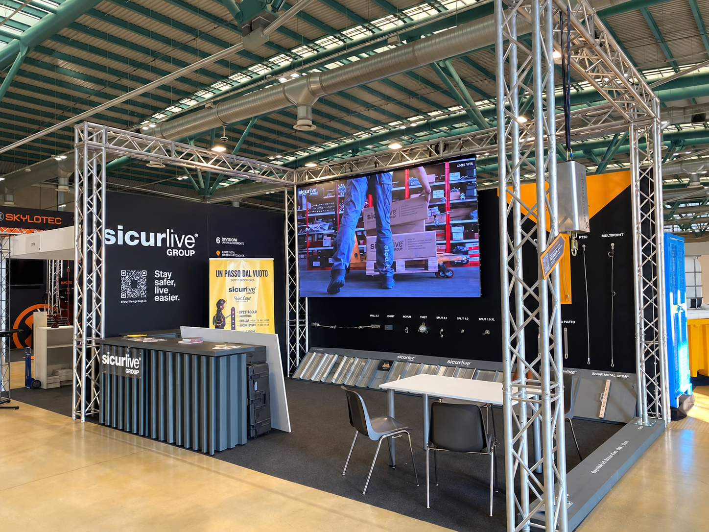 Stand espositivo Sicurlive